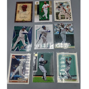 Ken Griffey Jr Lot of 9 Cards Mariners Hall of Fame Baseball Trading Cards